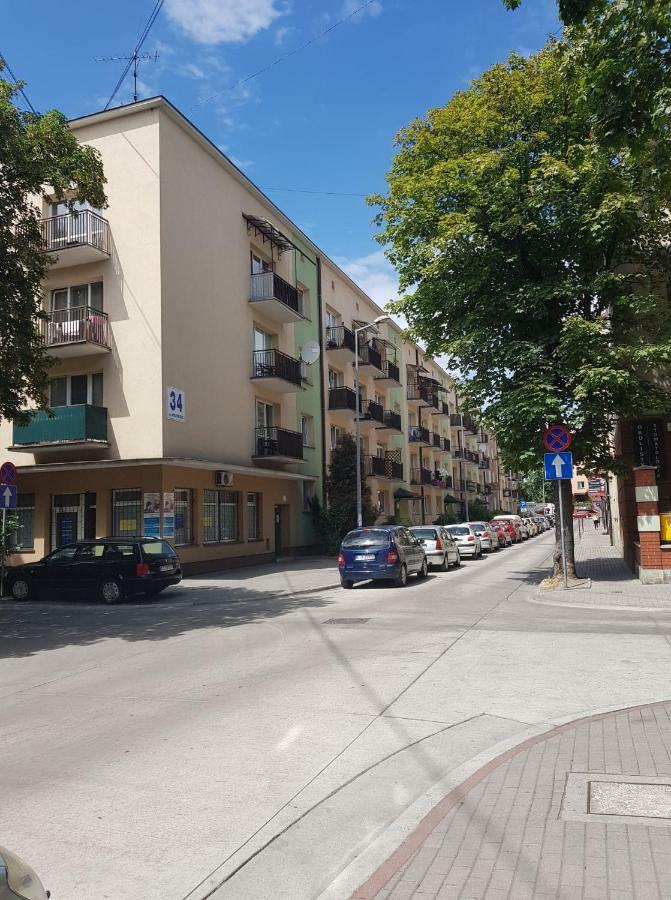 Przytulna I Przestrzenna Garsoniera- Centrum ทาร์นูฟ ภายนอก รูปภาพ